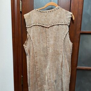 Pol corduroy long studded vest